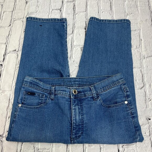 Lee Blue Denim Capri Pants 6 | Classic Fit Flaws - Picture 1 of 5
